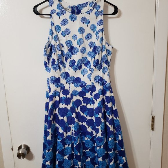 Pretty Blue & White Floral Dress By Maggy L Size 8 - Picture 3 of 8